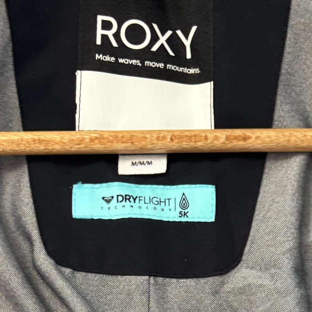 Roxy Black Parka with Faux Fur Trim - Picture 6 of 9